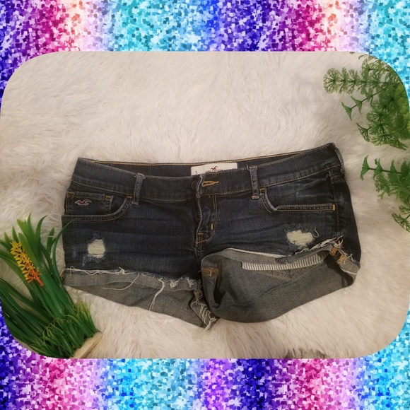 two pieces Hollister  jean shorts - Picture 3 of 7